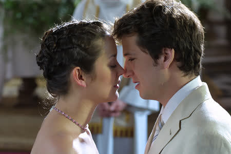 Love Me If You Dare (Jeux d'enfants) (2003)