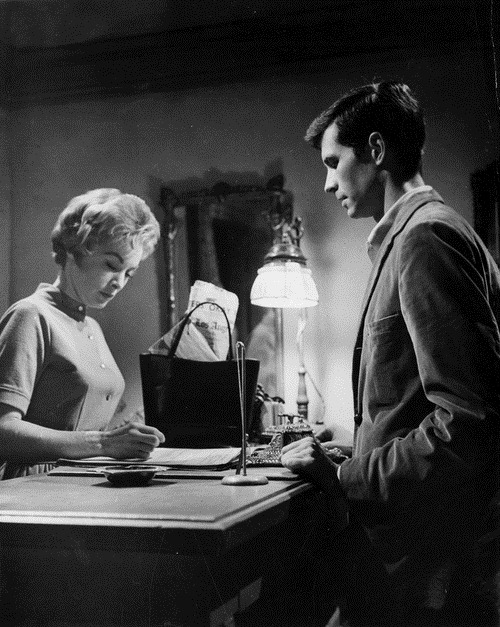 Psycho (1960)